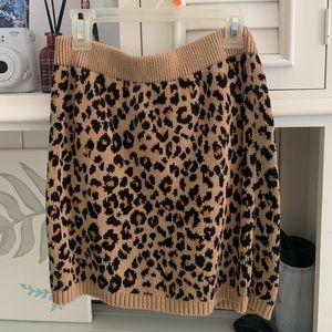 Leopard mini skirt